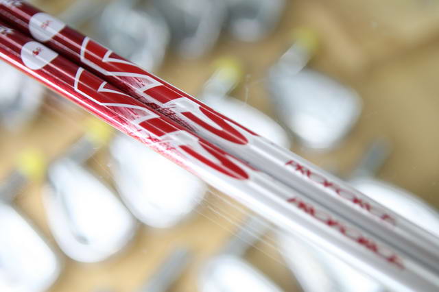 UST Mamiya VTS RED (Sold out - ขายไปแล้ว)